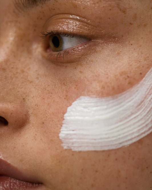 How to use vitamin A for hyperpigmented skin
