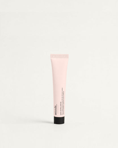 Woods Copenhagen Daily Hydra Cream – 15 ml rejsestrørrelse