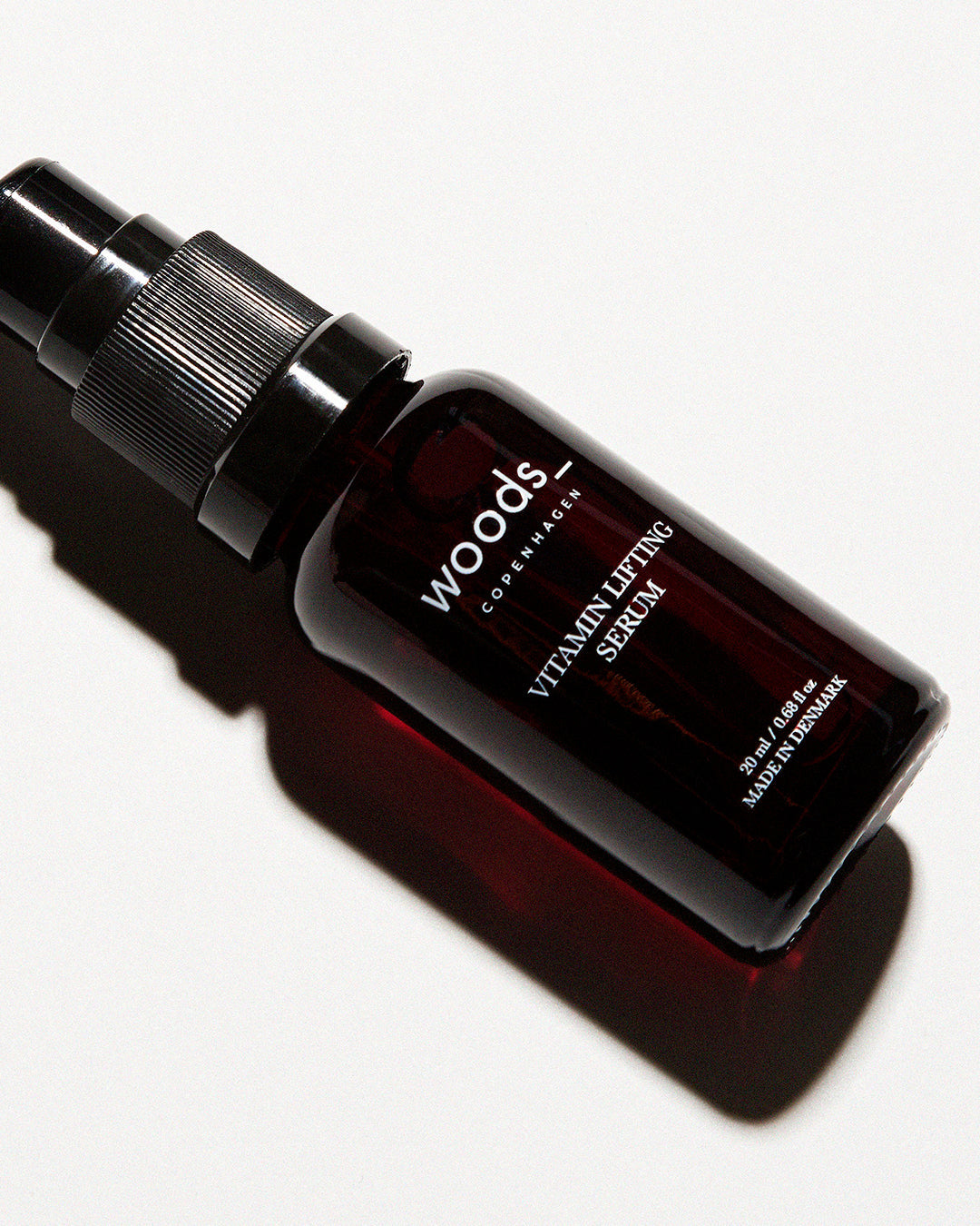 Woods Copenhagen Vitamin Lifting Serum – vegansk og økologisk hudpleje